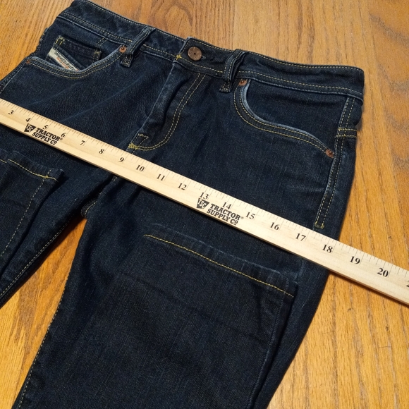 Diesel Floy Women's Slim Fit Jeans Size 29X32 Dark Blue Tapered Mid-Rise Denim - Picture 12 of 16